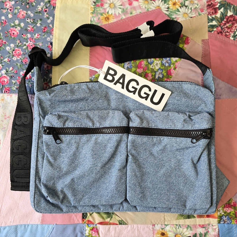 *NWT* BAGGU Medium Cargo Crossbody In Digital Denim - Picture 3 of 10